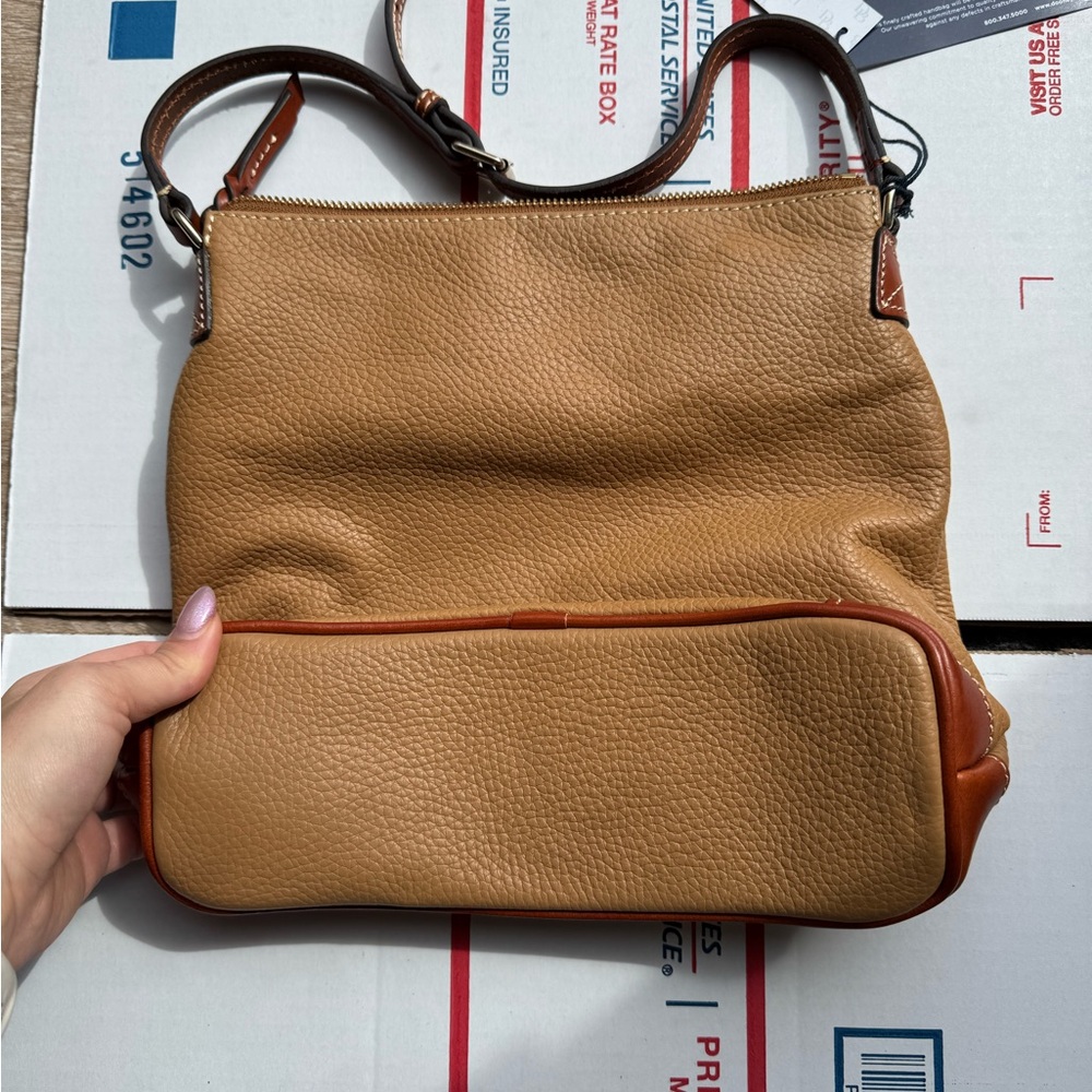 *HP* NWT DOONEY & BOURKE DE 🤎 - Picture 9 of 10